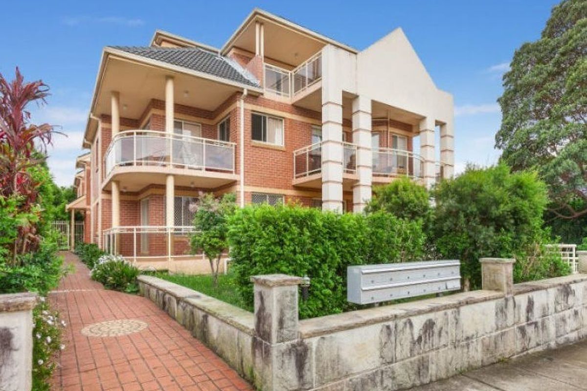 6 / 37 Angelo Street, Burwood