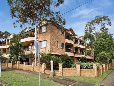 2/33-35 Good Street, Westmead