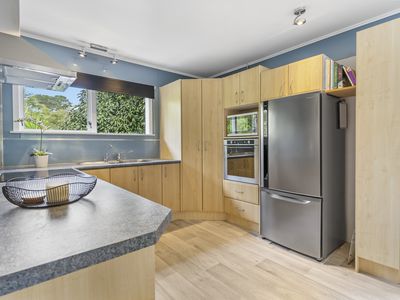 673 West Coast Road, Oratia