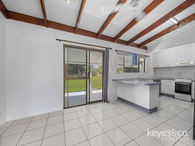 21 Flagstone Avenue, Rangewood