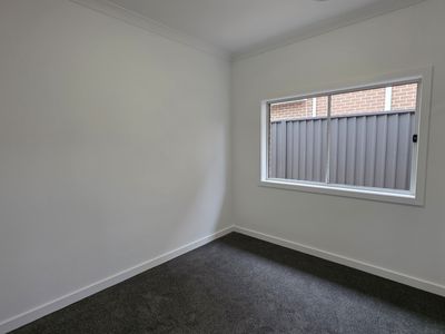 79 Armoury Road, Jordan Springs