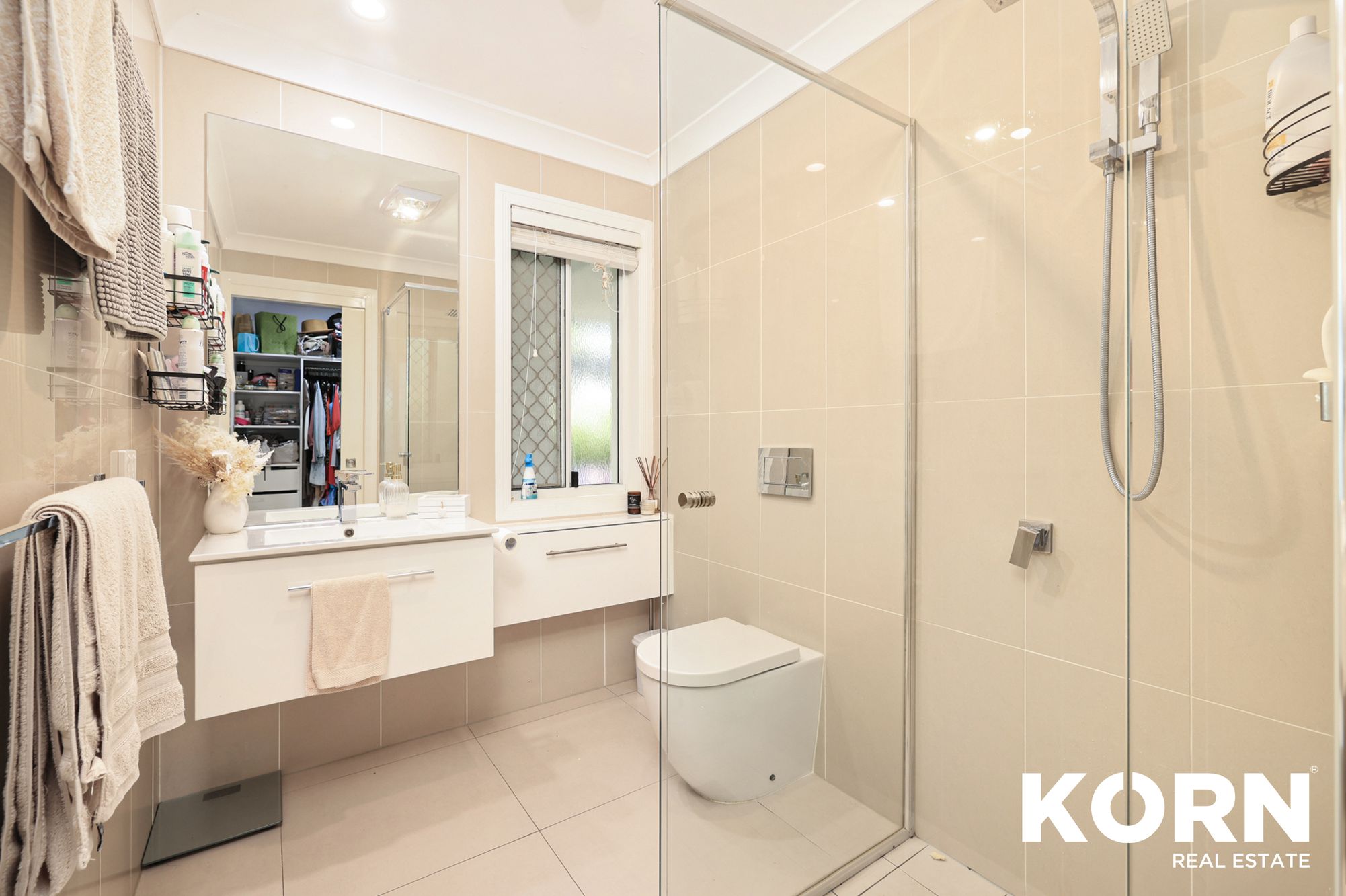 3 Manor Close, Robina