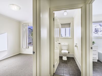 2 / 4 Walton Street, Huonville