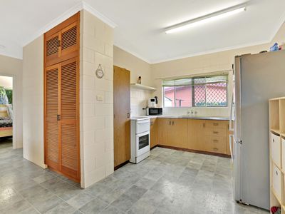 24 Angela Street, Woree