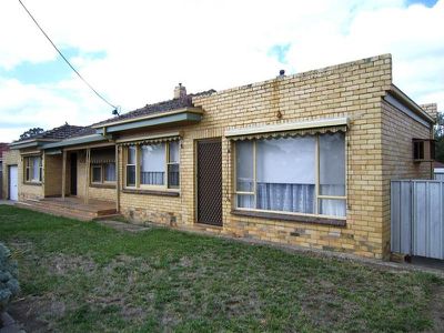 14 Neil Street, Kangaroo Flat