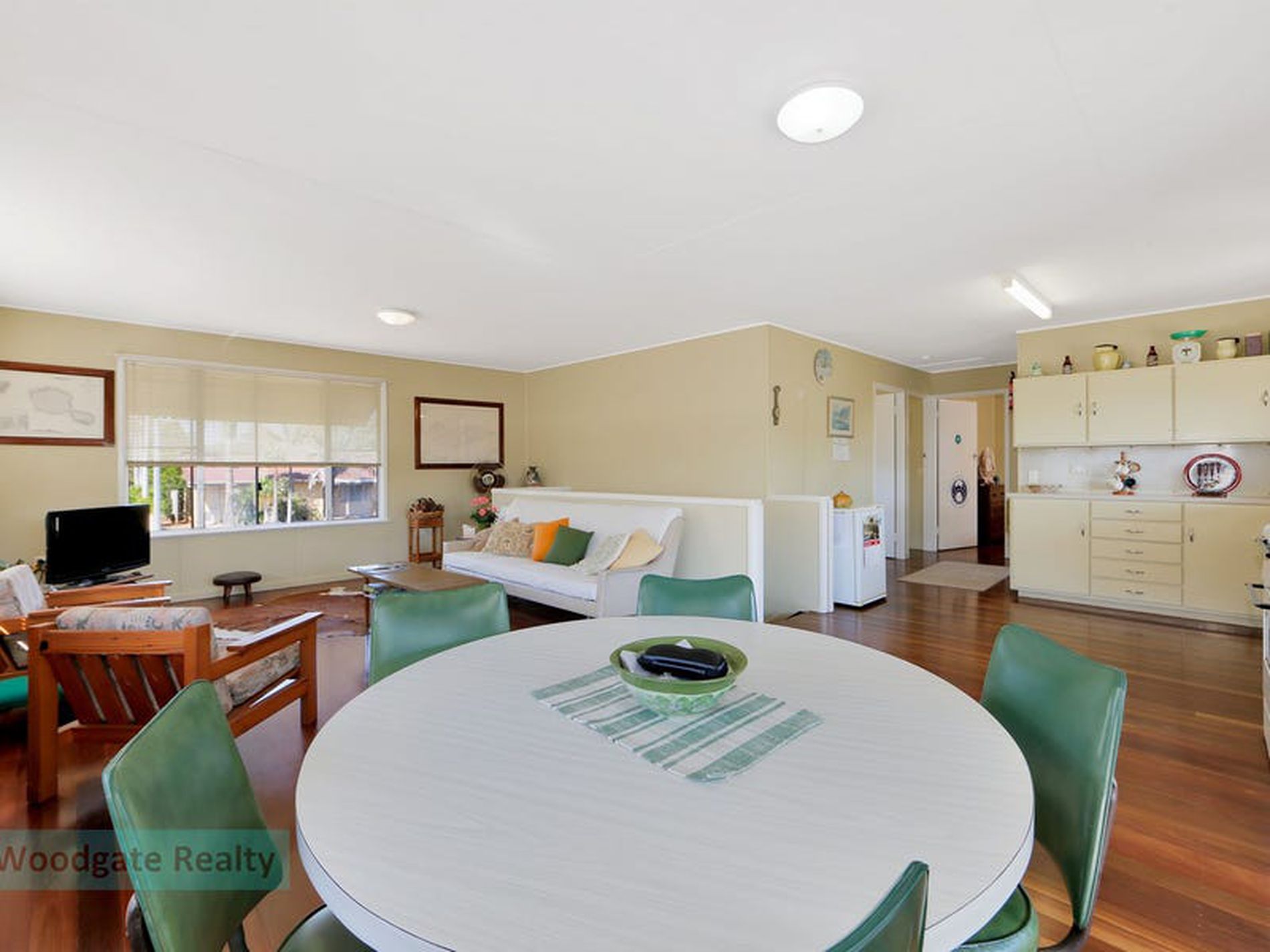 80 Mackerel St, Woodgate