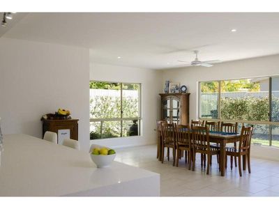 7 Oakleaf Close, Tewantin