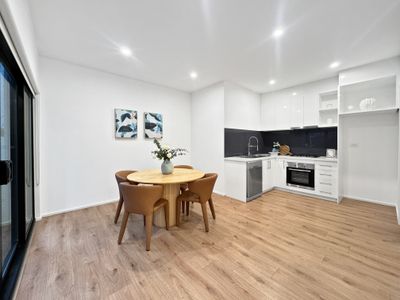 1 / 10 Woodvale Road, Boronia