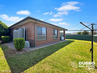 17 Eddy Court, Dubbo