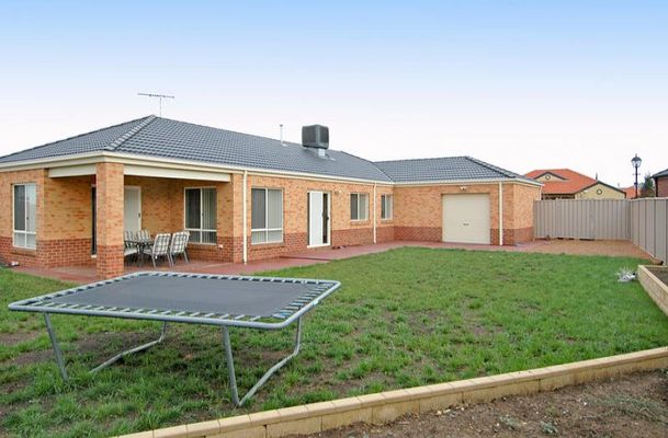 22 Liverpool Circuit, Craigieburn