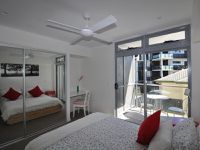 8 / 8 Priory Street, Indooroopilly