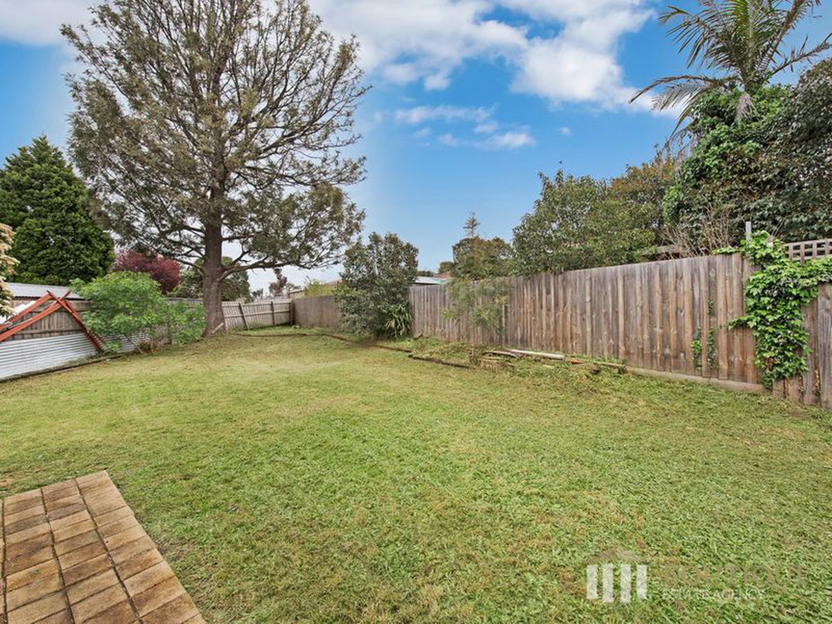 8 Thredbo Court, Dandenong North
