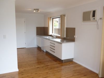 221 Reddall Parade, Mount Warrigal