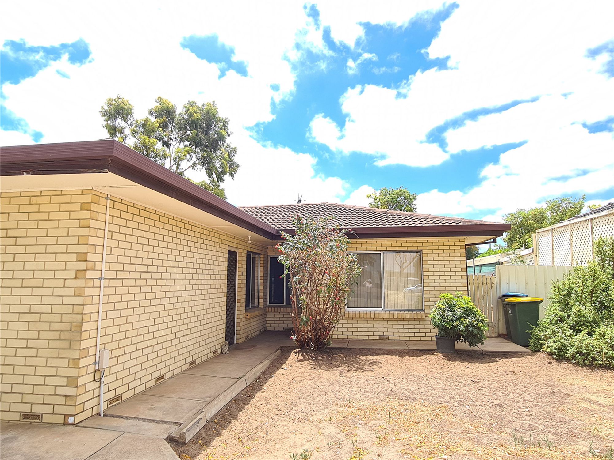 1 / 835 Grand Junction Road, Valley View