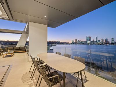 802 / 39 Mends Street, South Perth