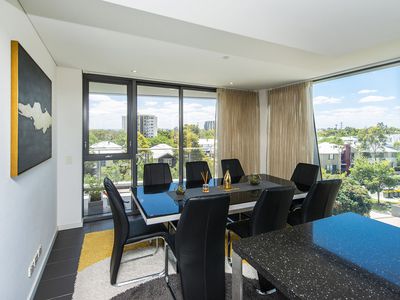 408 / 96 Bow River Crescent, Burswood