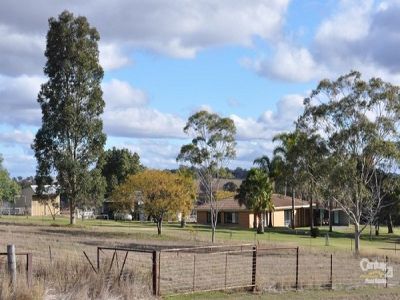 19L Bulwarra Drive, Dubbo