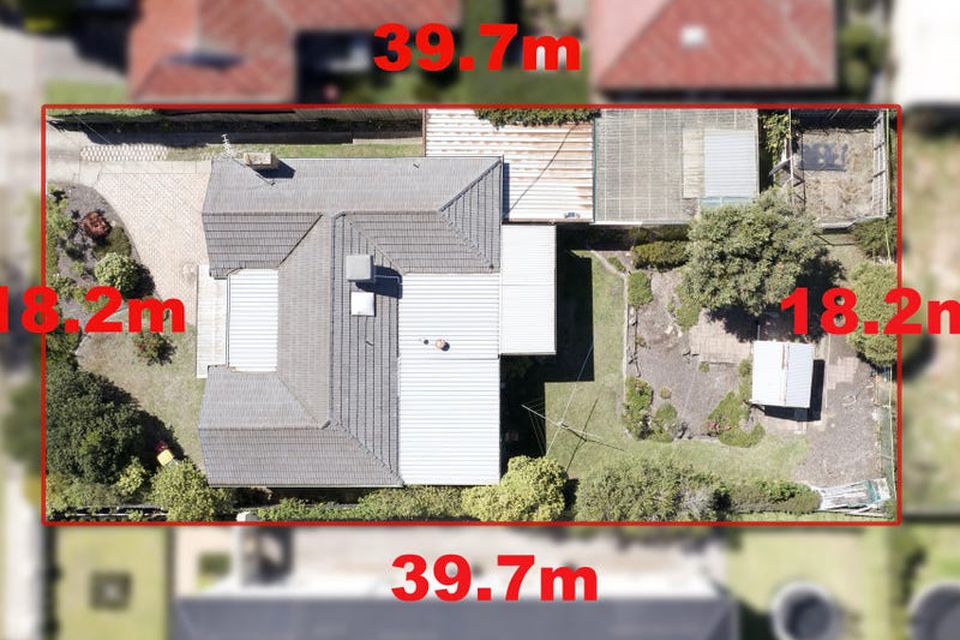 14 Charlton Street, Mount Waverley