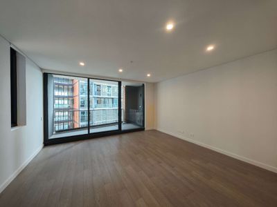 B512 / 499 Botany Road, Zetland
