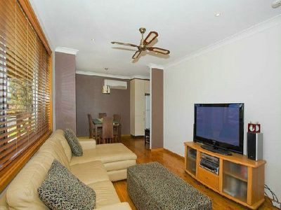 70 Hillside Drive, Albion Park