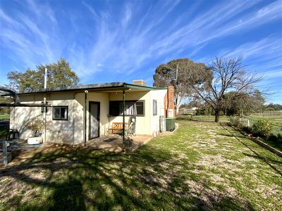 1 Clarke Street, Forbes