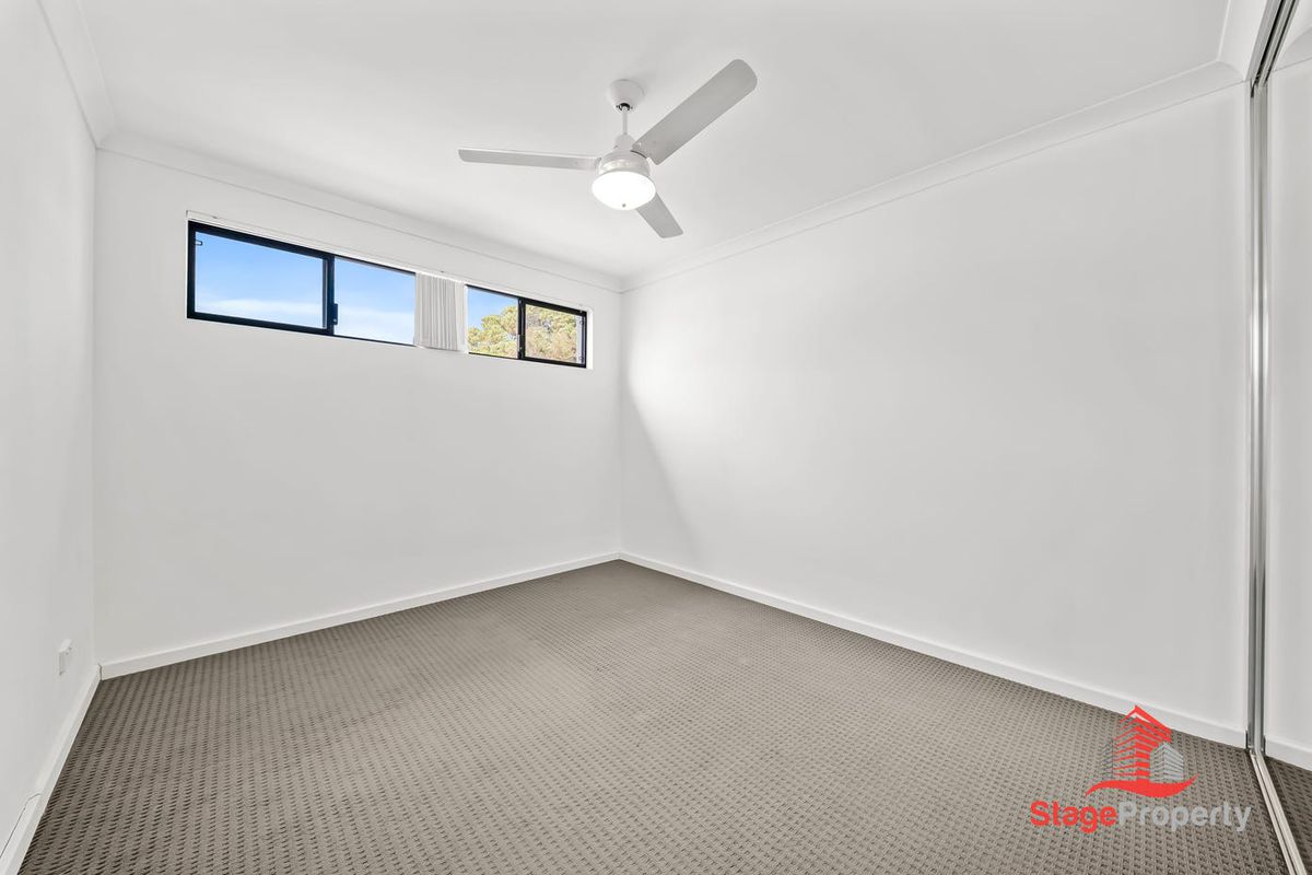 18 / 22 Rinaldo Crescent, Coolbellup