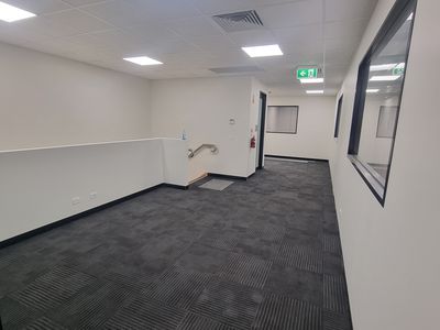 1 / 6 Literary Way, Williamstown