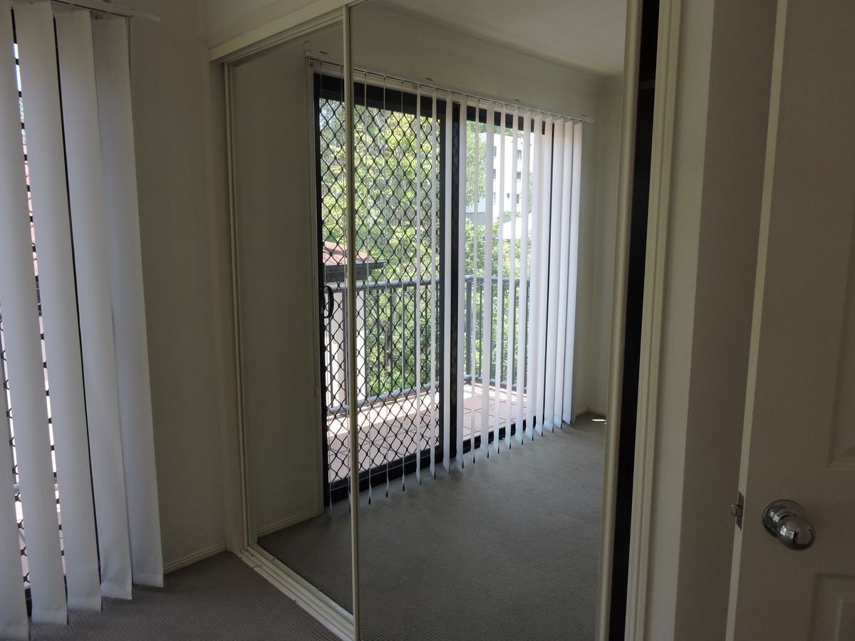 2 / 68 Armadale Street, St Lucia