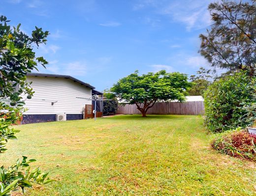 Stylish Little Gem in a Great Location image 8