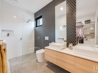10 Willow Grove, Coburg