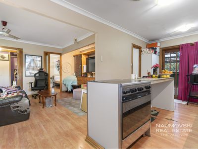 40 Allinson Drive, Girrawheen
