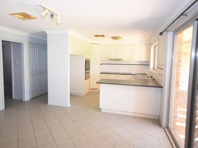 26 Ron Gordon Place, Dubbo