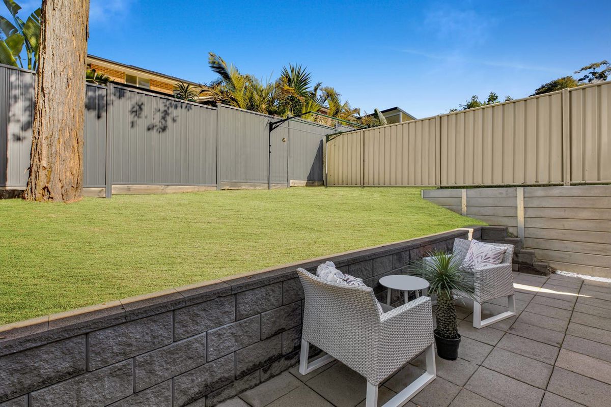 2 / 21 Sandpiper Place, Green Point