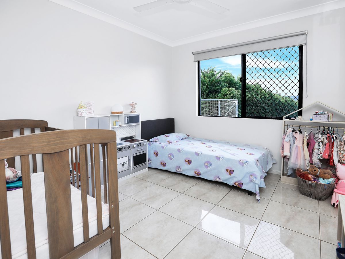 38 Jannina Drive, Atherton
