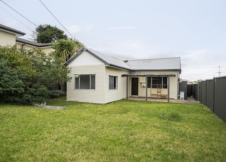1 / 28 Rich Street, Noble Park