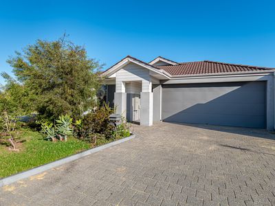 11 Aquila Loop, Piara Waters