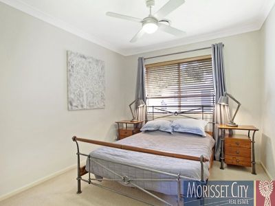 6 Reuben Close, Cooranbong