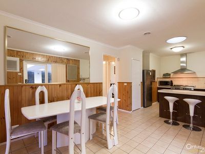 13 General Joshua Drive, Hampton Park