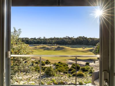39 Pebble Beach Avenue, Magenta