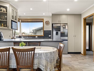 17 Collins Street, Waikouaiti