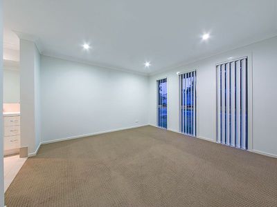 10 Foxwood Cct, Wakerley