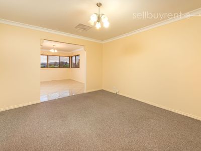 1 / 332 BORELLA ROAD, Albury