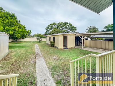 24 Pershing Place, Tanilba Bay