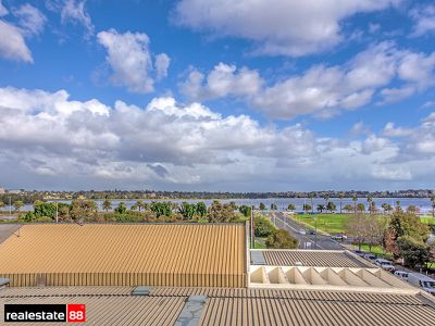 9 / 18 Plain Street, East Perth