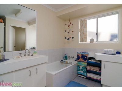 5 Spinnaker Street, Tewantin