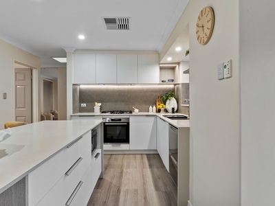 118 Giles Avenue, Padbury