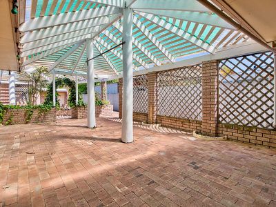 18 Hawker Street , Safety Bay