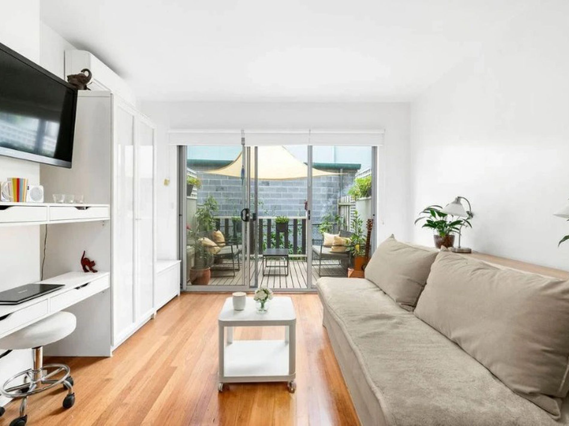 2 / 173 Balcombe Road, Mentone