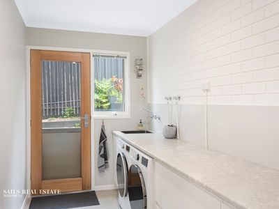 2 / 30 Tura Beach Drive, Tura Beach