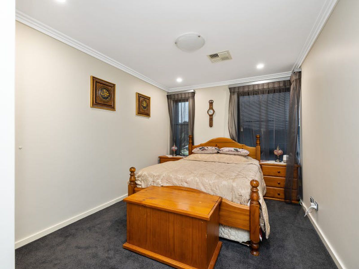 1 Kinsale Parkway, Canning Vale